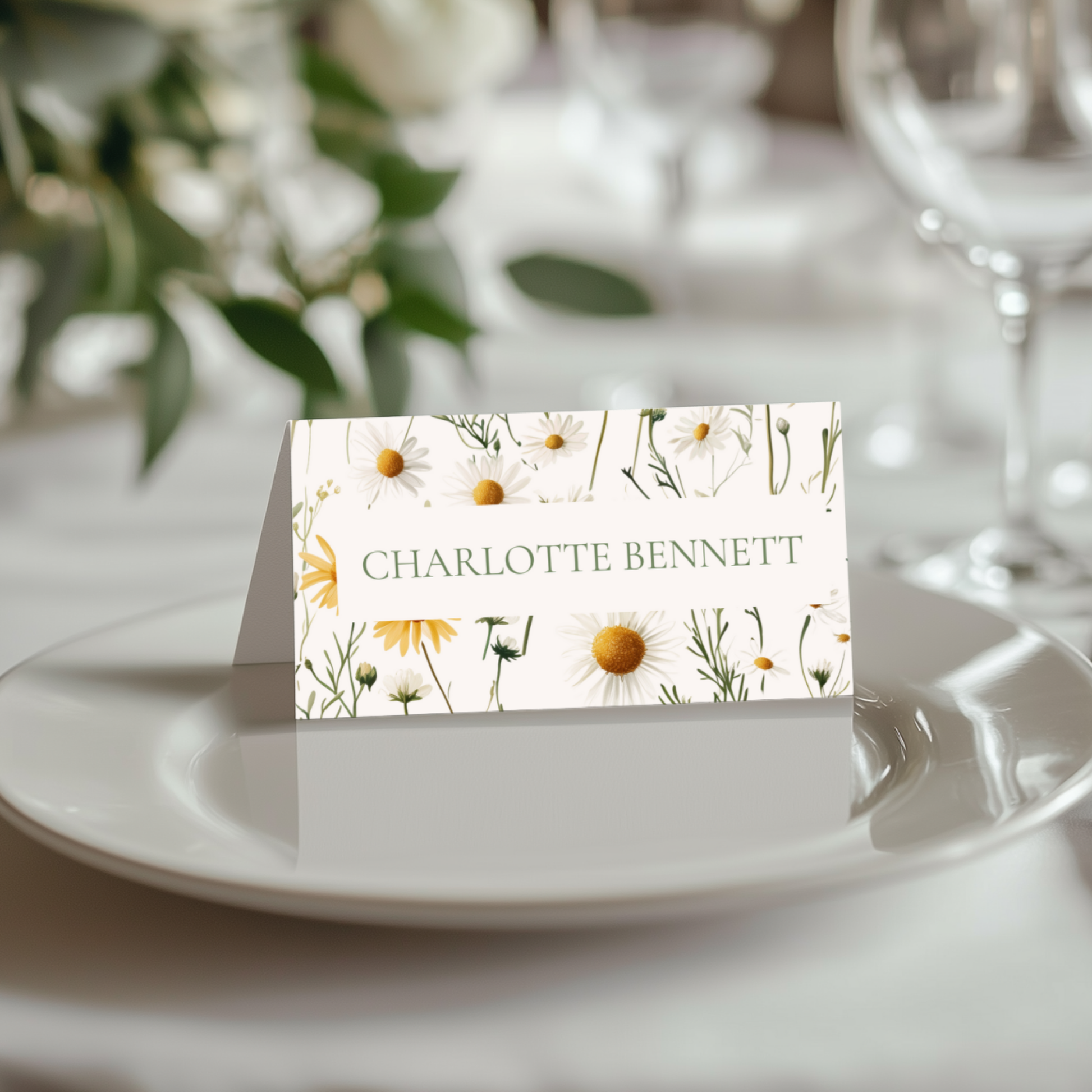 Daisy Name Place Cards